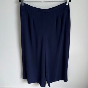 Aritzia Babaton Dark Blue Navy Wide Leg Flowy Capri Pants Size 10